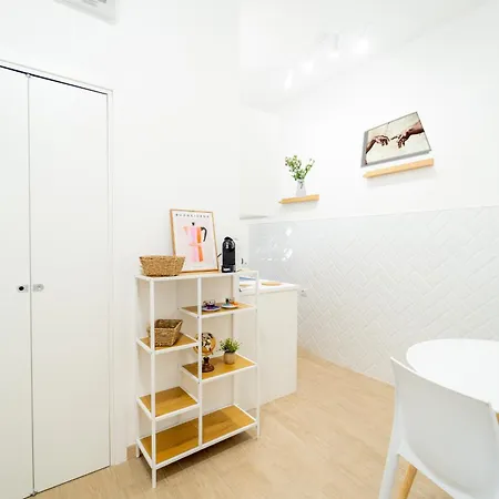 Easy - Casal Bertone Rom